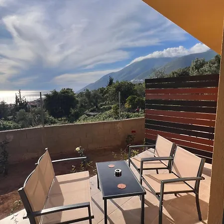 Apartment House Of Rose Dhërmi