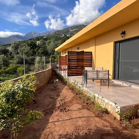 House Of Rose Dhërmi