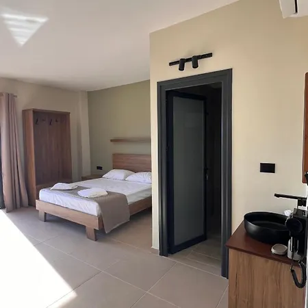 Apartment House Of Rose Dhermi