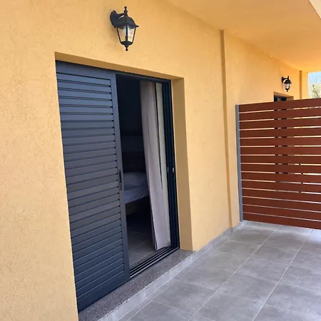 Appartement House Of Rose Dhërmi